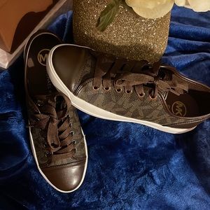 Michael Kors City Sneaker